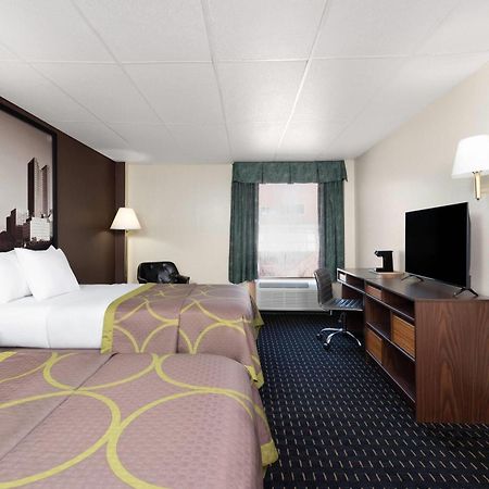 Hotel Super 8 By Wyndham Columbus Exterior foto