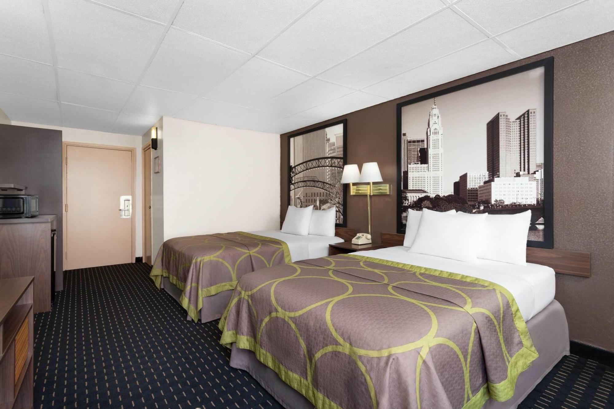 Hotel Super 8 By Wyndham Columbus Exterior foto