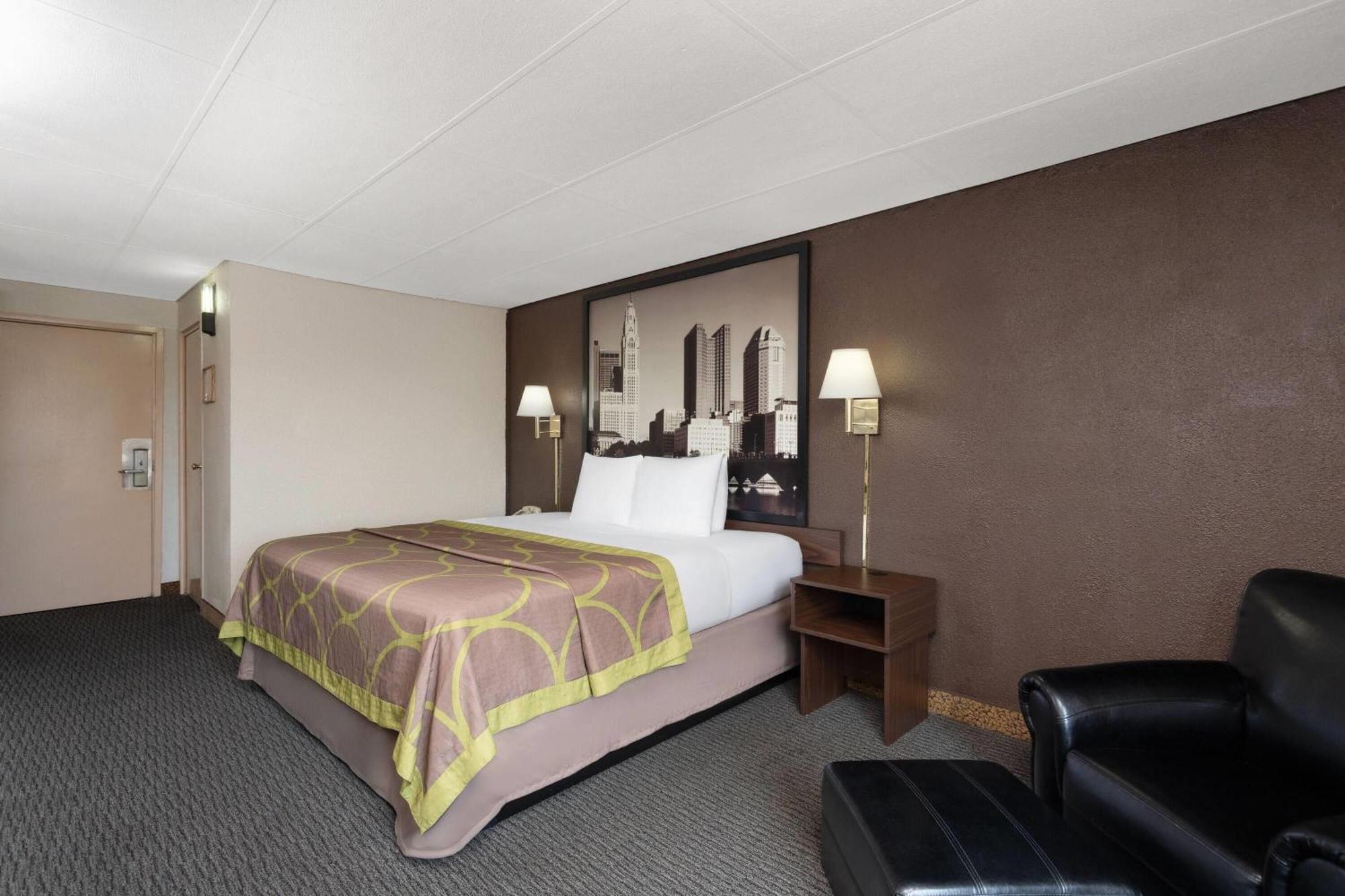 Hotel Super 8 By Wyndham Columbus Exterior foto